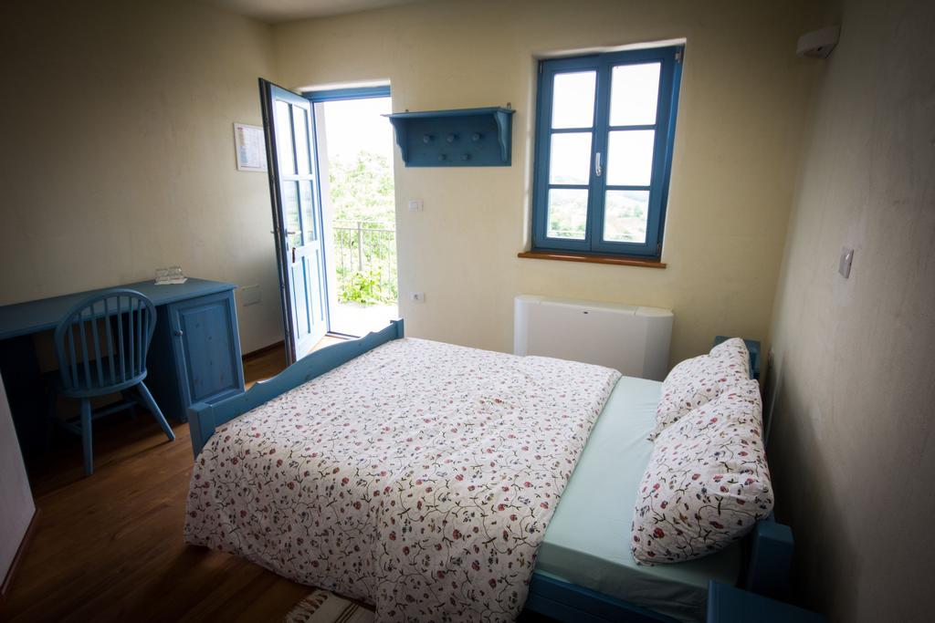 Farmstay Kmetija Stekar Kojsko Pokój zdjęcie